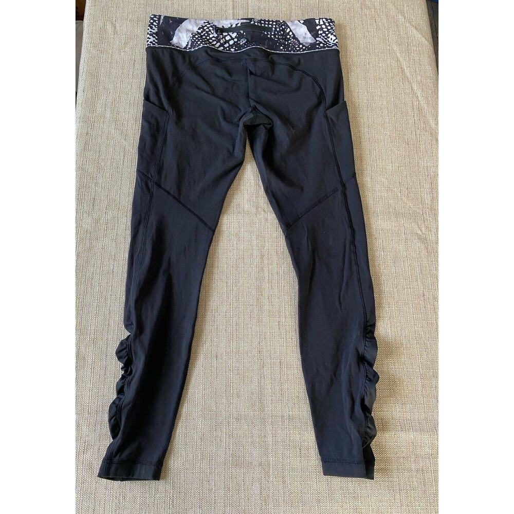 LULULEMON Speed Tight *Cozy Athleisure Athletic Geometric Ruffle Leggings 10 - Picture 5 of 8